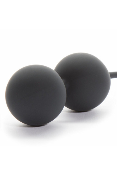 Вагинальные шарики Tighten and Tense Silicone Jiggle Balls Вагинальные шарики Tighten and Tense Silicone Jiggle Balls