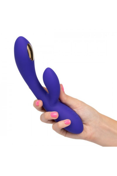 Фиолетовый вибратор с функцией электростимуляции Intimate E-Stimulator Dual Wand - 21,5 см. Фиолетовый вибратор с функцией электростимуляции Intimate E-Stimulator Dual Wand - 21,5 см.