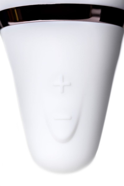 Белый вибромассажер Satisfyer Little Wand Белый вибромассажер Satisfyer Little Wand