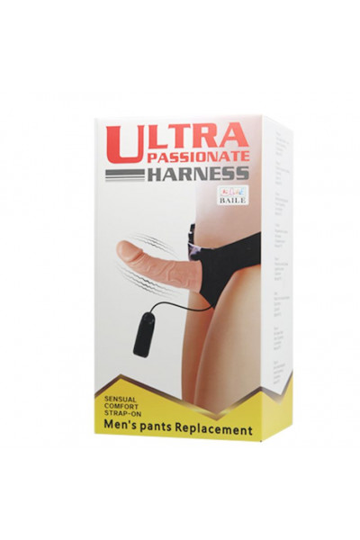 Реалистичный полый фаллоимитатор на трусиках Ultra Passionate Harness - 15 см. Реалистичный полый фаллоимитатор на трусиках Ultra Passionate Harness - 15 см.
