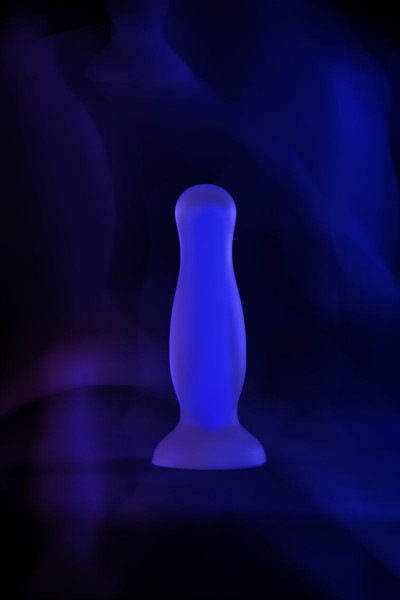 Голубая, светящаяся в темноте анальная втулка Namor Glow - 12,5 см. Голубая, светящаяся в темноте анальная втулка Namor Glow - 12,5 см.