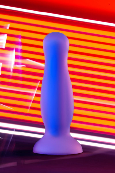 Голубая, светящаяся в темноте анальная втулка Namor Glow - 12,5 см. Голубая, светящаяся в темноте анальная втулка Namor Glow - 12,5 см.