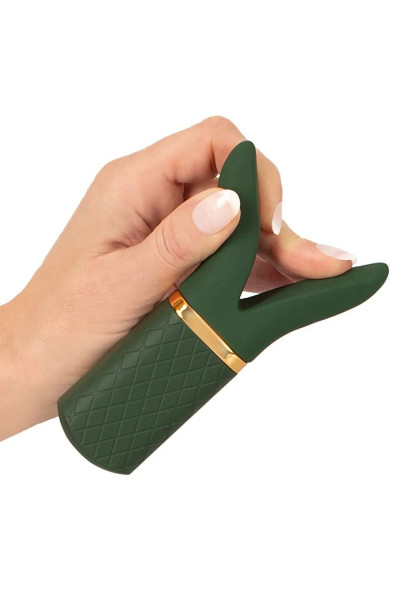 Зеленый вибратор Luxurious Split Tip Vibrator - 13,1 см. Зеленый вибратор Luxurious Split Tip Vibrator - 13,1 см.