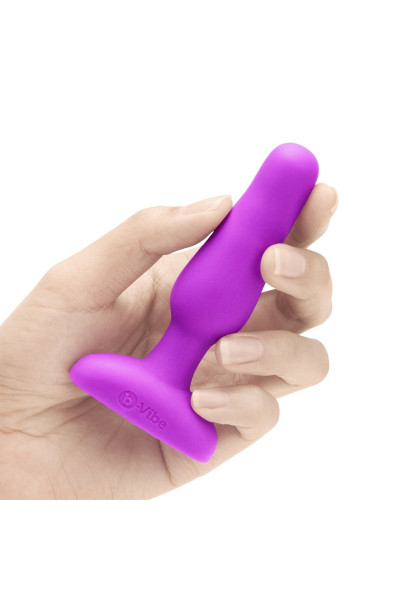 Анальная вибропробка NOVICE REMOTE CONTROL PLUG FUCHSIA - 10,2 см. Анальная вибропробка NOVICE REMOTE CONTROL PLUG FUCHSIA - 10,2 см.