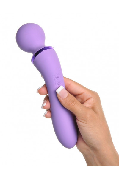 Фиолетовый двусторонний вибростимулятор Duo Wand Massage-Her - 19,6 см. Фиолетовый двусторонний вибростимулятор Duo Wand Massage-Her - 19,6 см.