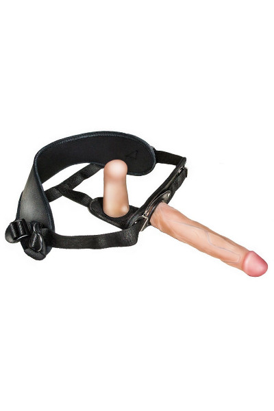 Женский страпон с вагинальной пробкой Woman Strap - 18 см. Женский страпон с вагинальной пробкой Woman Strap - 18 см.
