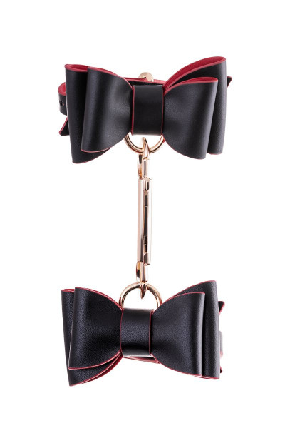 Черно-красный бондажный набор Bow-tie Черно-красный бондажный набор Bow-tie